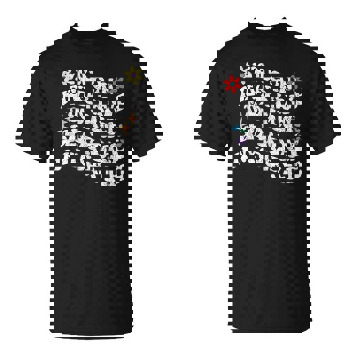 レトログルーヴィー。シャデーが多すぎることはありません。 Tシャツ