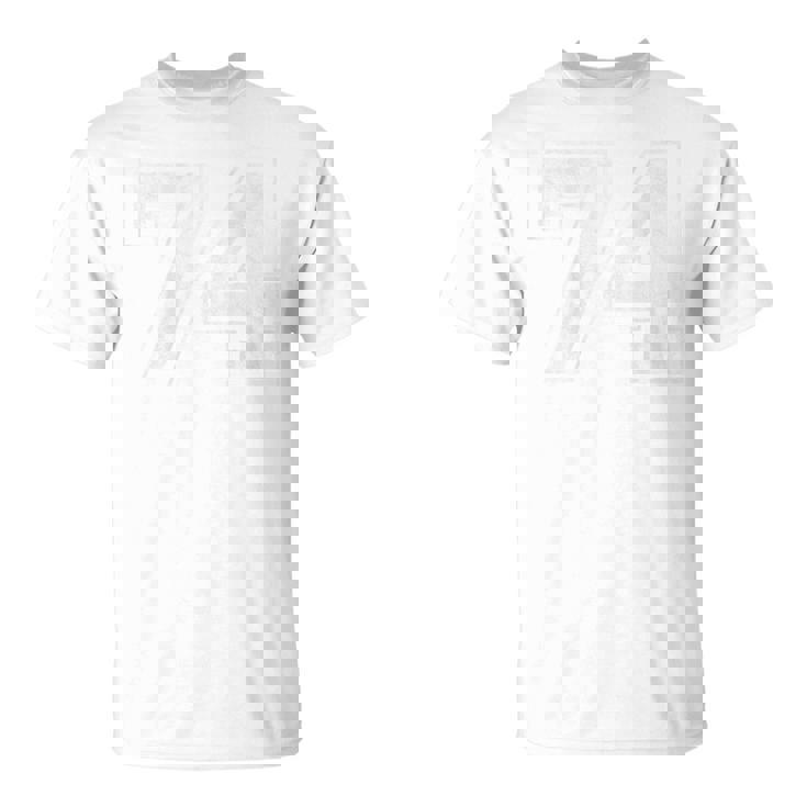 背面に74番。 Tシャツ