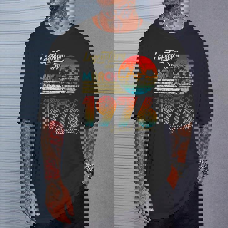 1976年3月から誕生日伝説のギフト Tシャツ 彼への贈り物