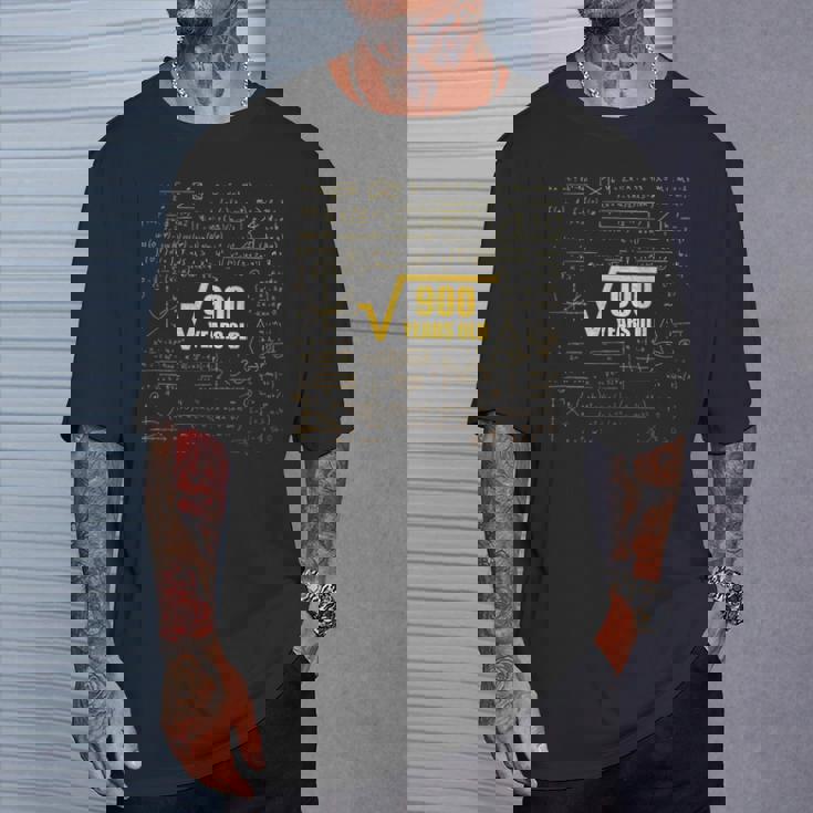 30歳の誕生日 四角根 900 30歳 算数 楽しい Tシャツ 彼への贈り物