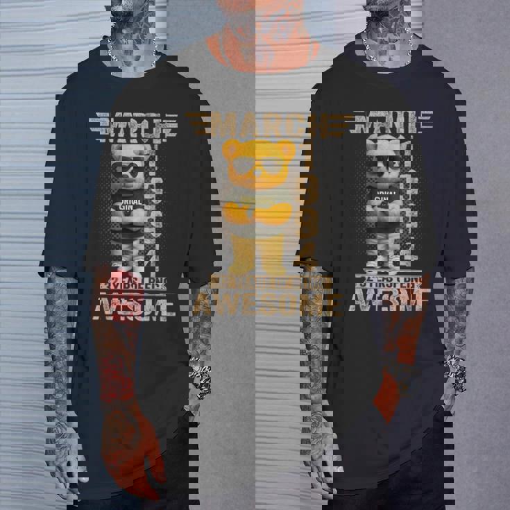 32歳 1994年3月 テディベア 32歳 誕生日 男性 女性 Tシャツ 彼への贈り物