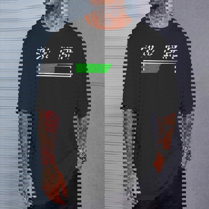 50Th Birthday 50 Life 50 Years Life Loading Bar 50 Percent Tシャツ 彼への贈り物