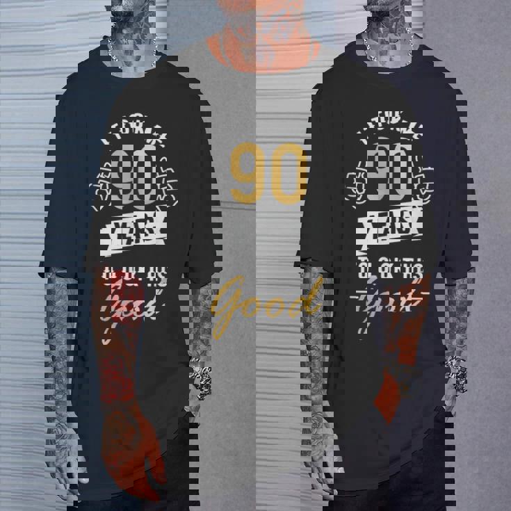 90歳 誕生日 お祝い 90歳 Tシャツ 彼への贈り物