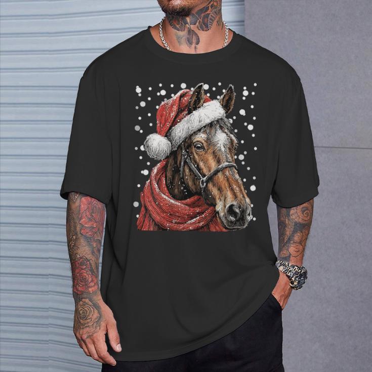 Cheval Enneigé Avec Bonnet De Père Noël D'hiver T-Shirt Cadeaux pour lui