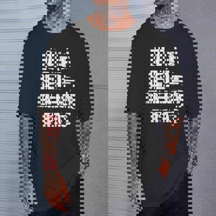 Divertida Krav Maga Eatleep Krav Maga Repeat Camiseta unisex Regalos para él