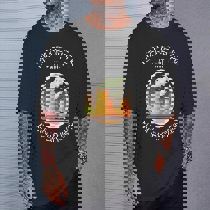 Energía Nuclear Cotización De La Energía Nuclear Renovable Camiseta unisex Regalos para él