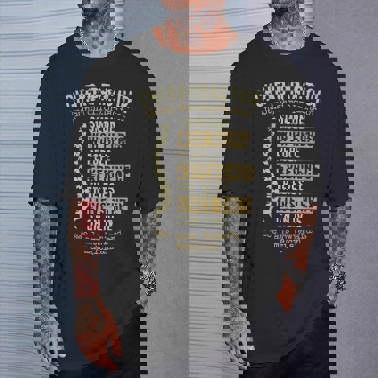 Definition カイロプラクターギフト カイロプラクター Tシャツ 彼への贈り物