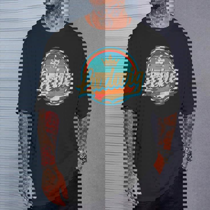 Ludwig レトロ 名前入り ヴィンテージ ファーストネーム ルートヴィヒ Tシャツ 彼への贈り物