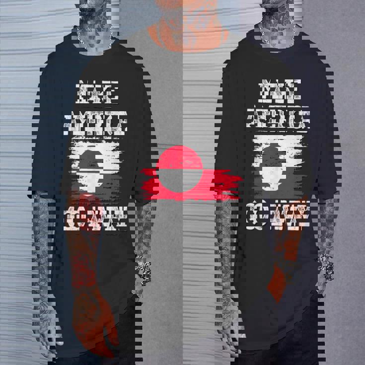 Make America Go Away グリーンランド国旗 アンティーク調 Tシャツ 彼への贈り物