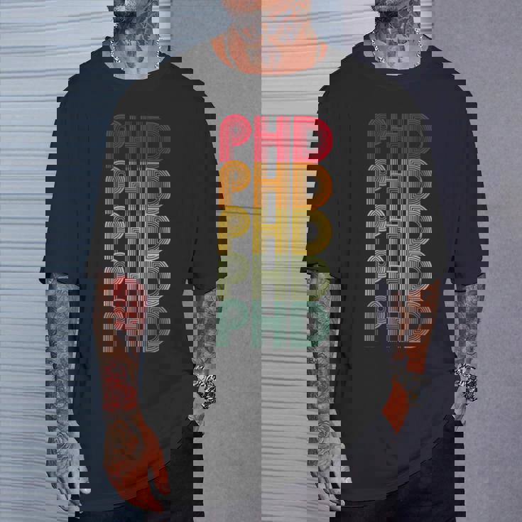 Phdレトロドクターphdスクールファニー。 Tシャツ 彼への贈り物