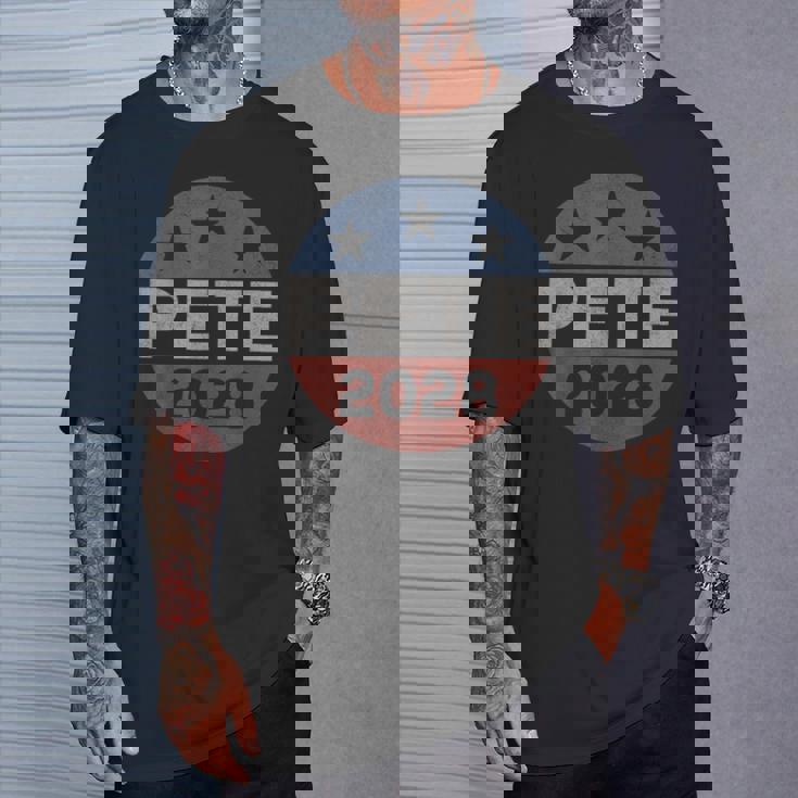 Retro Pete 2028 Pete Buttigieg Para Presidente 2028 Camiseta unisex Regalos para él