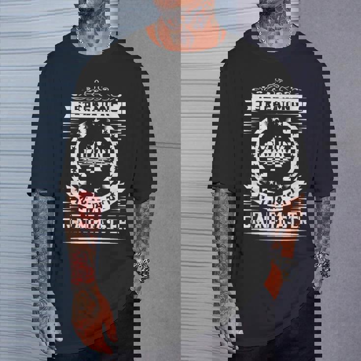 Streaming My Way To Grandmaster Tシャツ 彼への贈り物