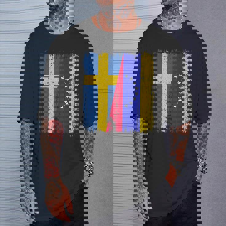 Sueciaenezuela Media Banderauecaenezolana Jersey Camiseta unisex Regalos para él