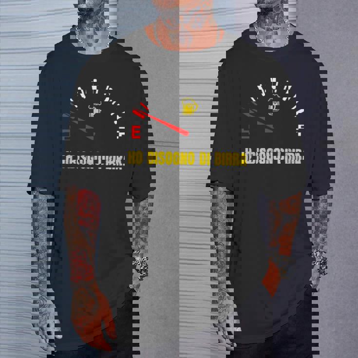 Uomo Ho Bisogno Di Birra Divertenti Papà Birre Artigianali Maglietta Regalos para él