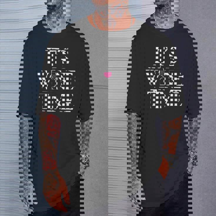 Wine Lovers Wine Time 赤ワインワインメーカー Tシャツ 彼への贈り物