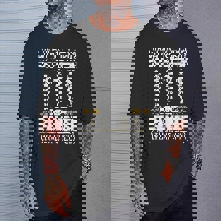 なぜ走るの だからもっと食べられるラーメンマラソン Tシャツ 彼への贈り物