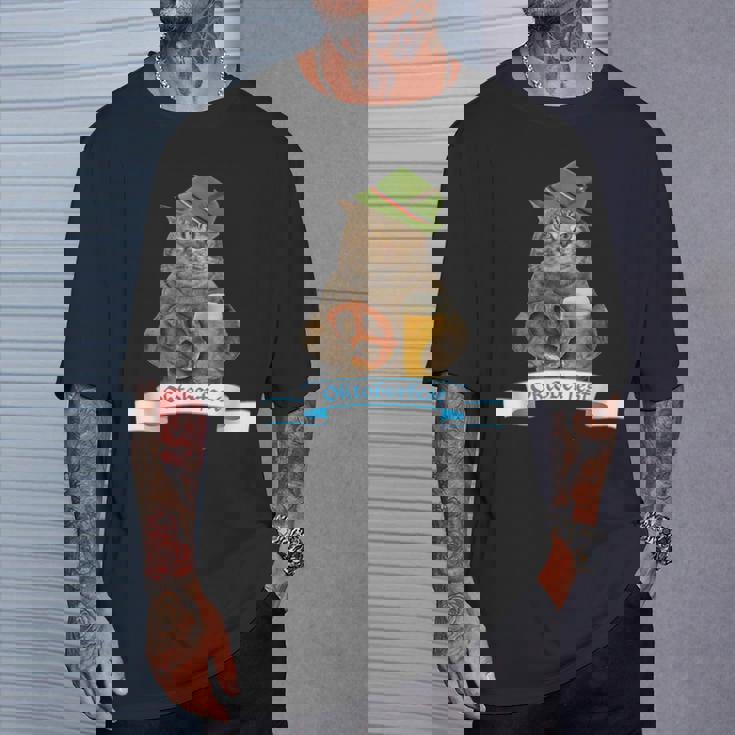 オクトーバーフェスト 猫 ドイツビール 長袖tシャツ Tシャツ 彼への贈り物