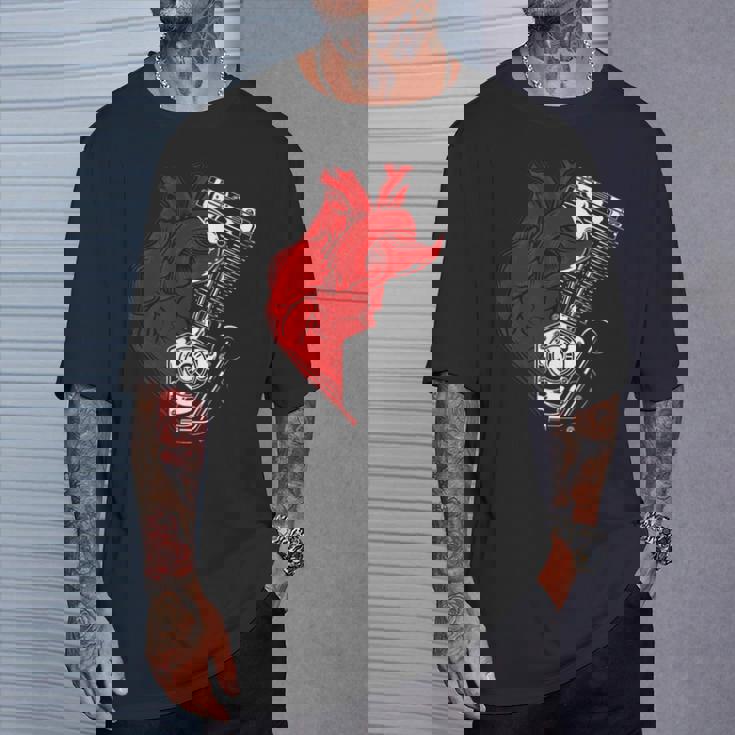 オートバイ エンジン バイカー アンチバレンタインデー 面白いグラフィック Tシャツ 彼への贈り物