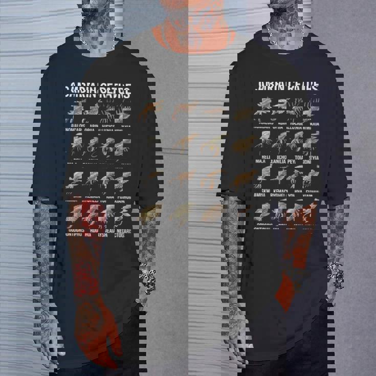 カンブリア紀の生き物チャート先史時代の生活古生物学 Tシャツ 彼への贈り物