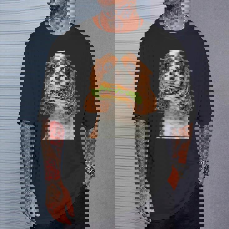 キャバリア・キング・チャールズ・スパニエル・バーガー Tシャツ 彼への贈り物