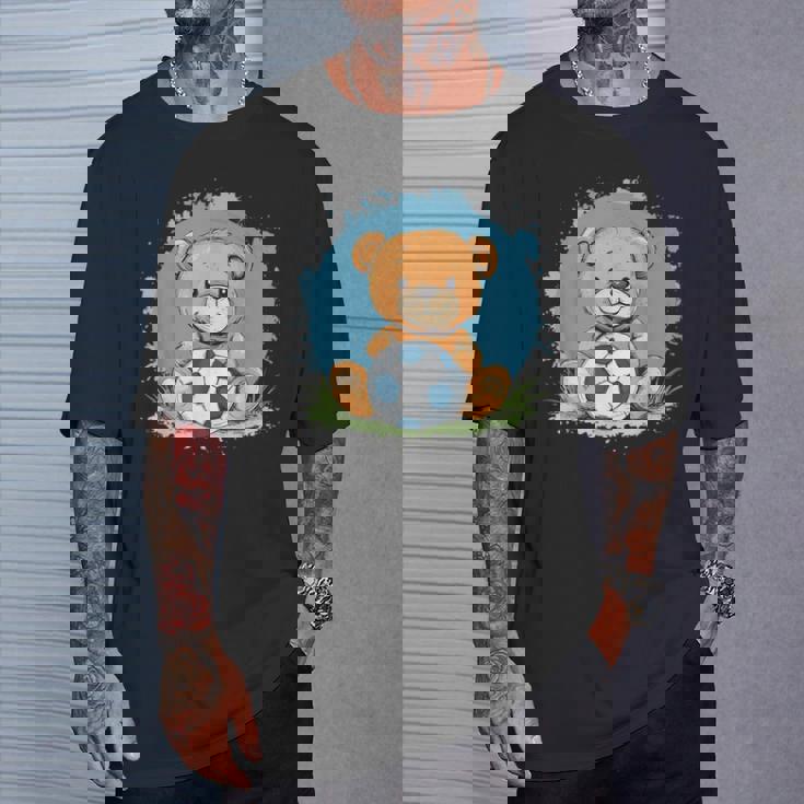 サッカーボール付きのかわいいテディベア Tシャツ 彼への贈り物