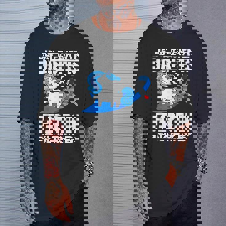 ジャスト・ファイティン・ダイアベティス＆ファーティン・スパークルズ 1型糖尿病 Tシャツ 彼への贈り物