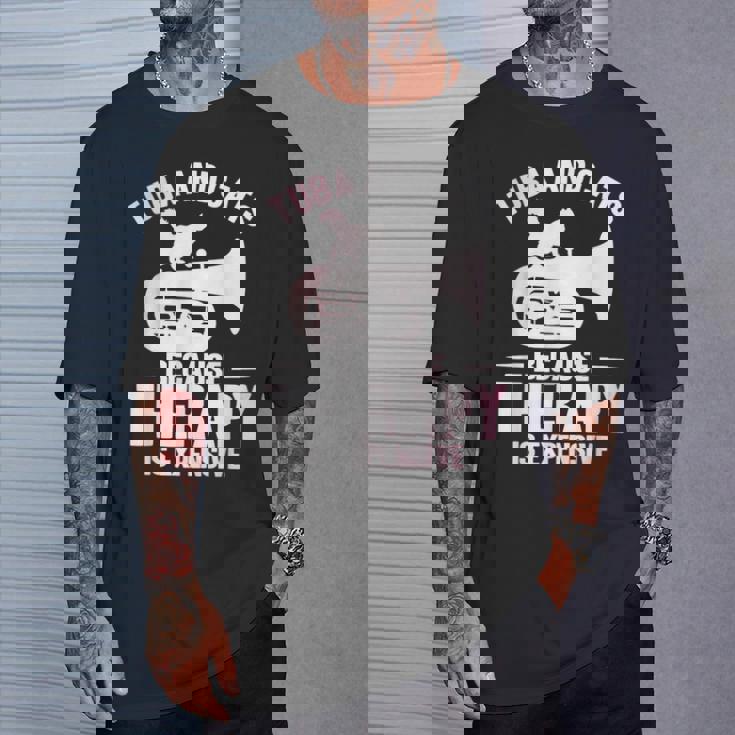 チューバ 水彩 チューバと猫 Tシャツ 彼への贈り物