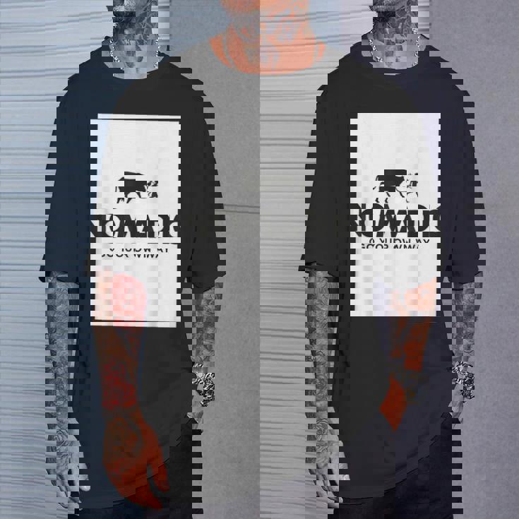 ノーマディック Tシャツ 彼への贈り物