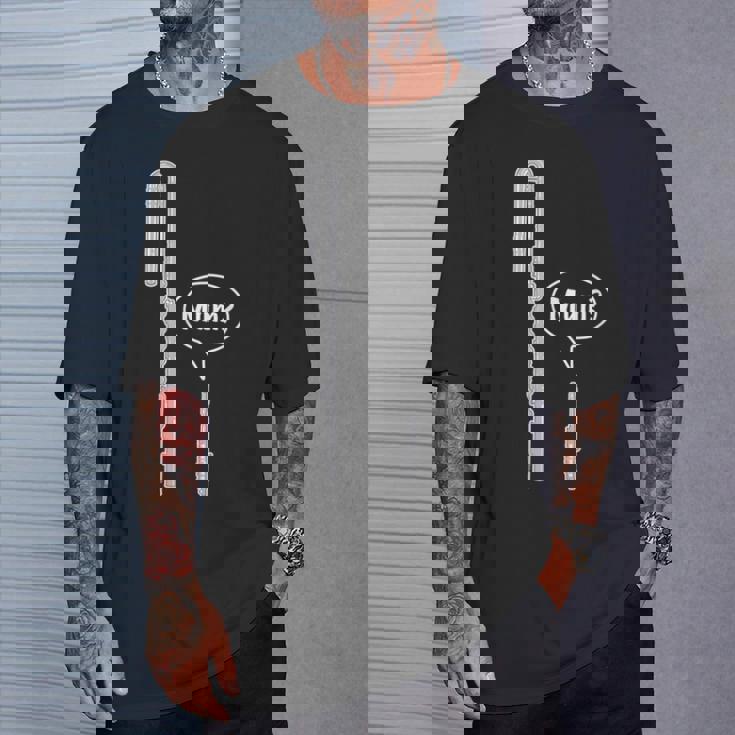 バスフルートとピッコロフルートのミーム 面白いフルートママ Flute Mum Humour Tシャツ 彼への贈り物