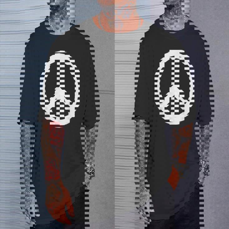 ホワイト ピースサイン Tシャツ 彼への贈り物