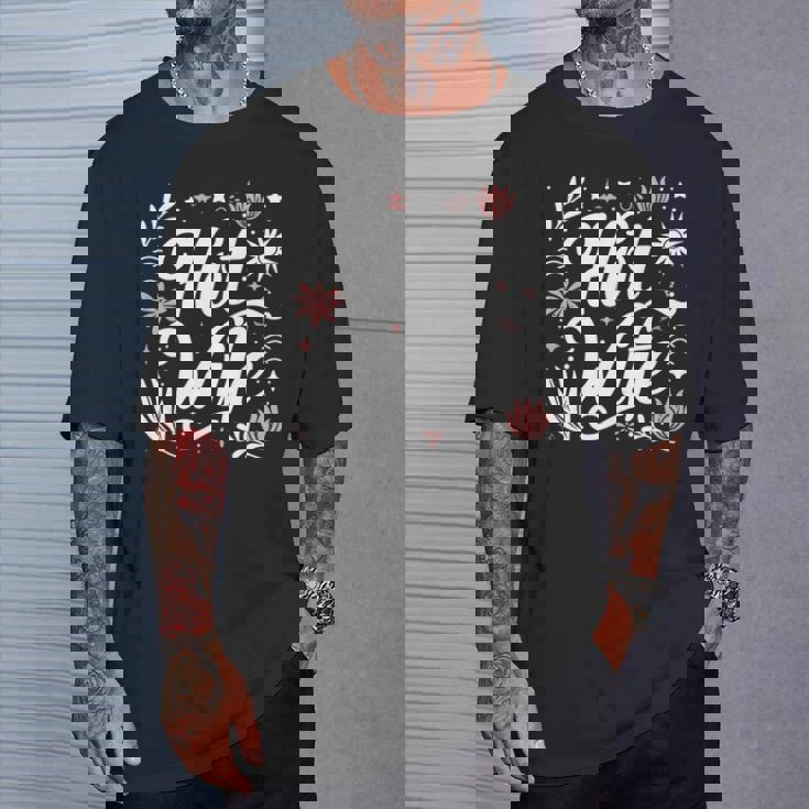 ホットワイフライフスタイルセクシーホットワイフ 長袖tシャツ Tシャツ 彼への贈り物