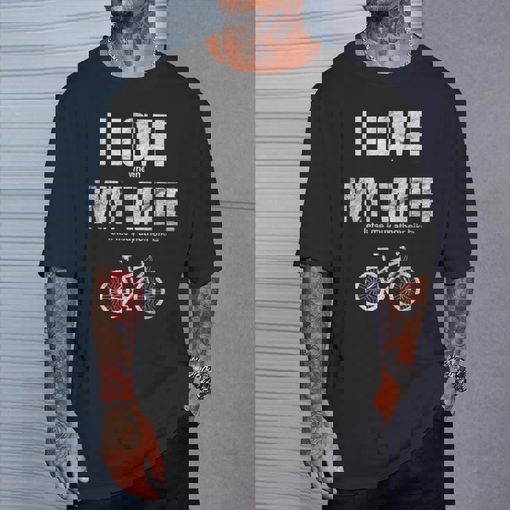 マウンテンバイク I Love When My Wife Lets Me Buy Another Bike Tシャツ 彼への贈り物