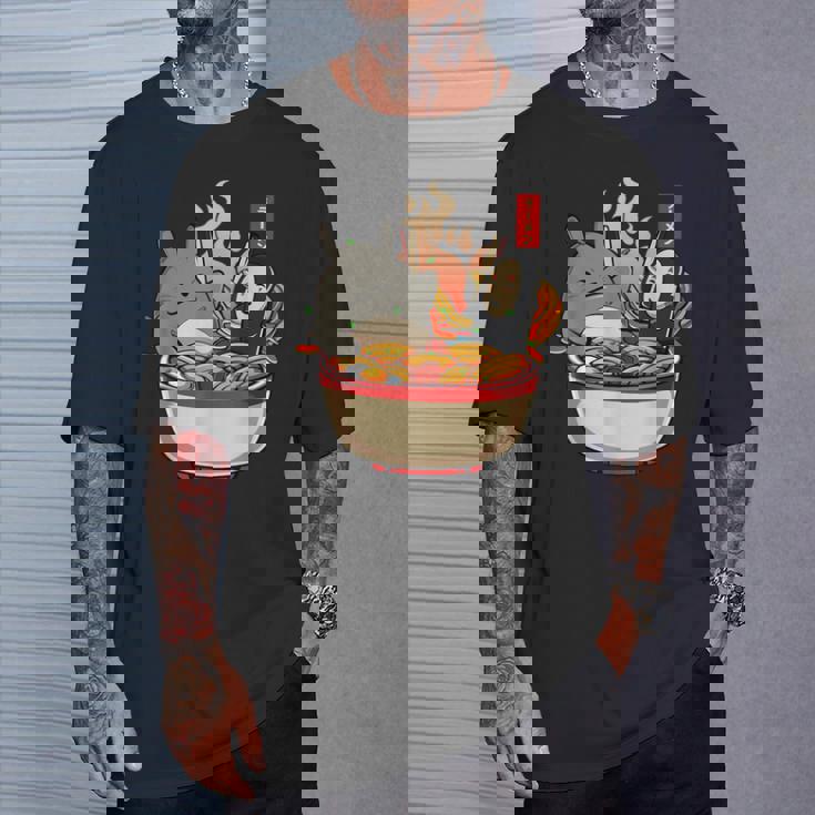 ラーメンプールパーティー かわいい日本アニメヌードルフード Tシャツ 彼への贈り物