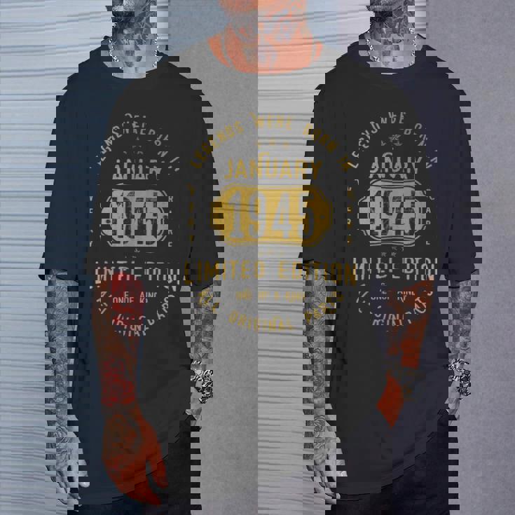 レジェンドは1945年一月生まれ 誕生日 Tシャツ 彼への贈り物
