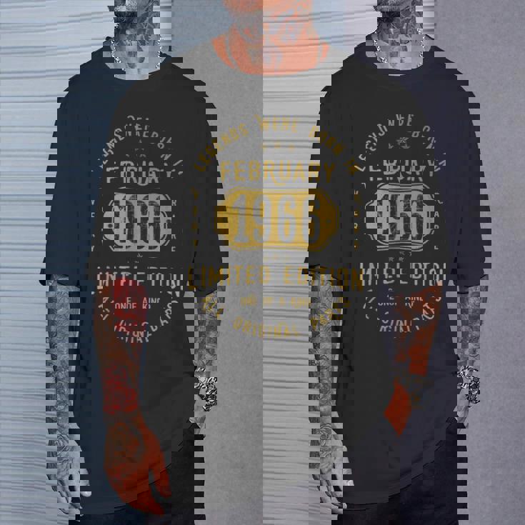 レジェンドは1966年二月生まれ 誕生日 Tシャツ 彼への贈り物
