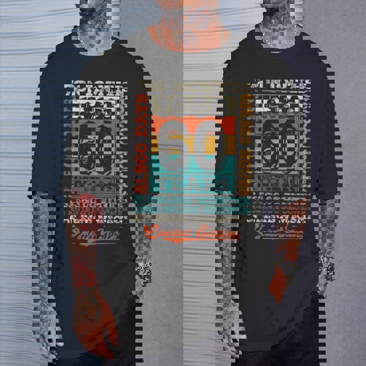 ヴィンテージ 1966 ギフト 男性 女性 長寿祝い 1966年生まれ 還暦祝い ユニークな誕生日プレゼント Tシャツ 彼への贈り物