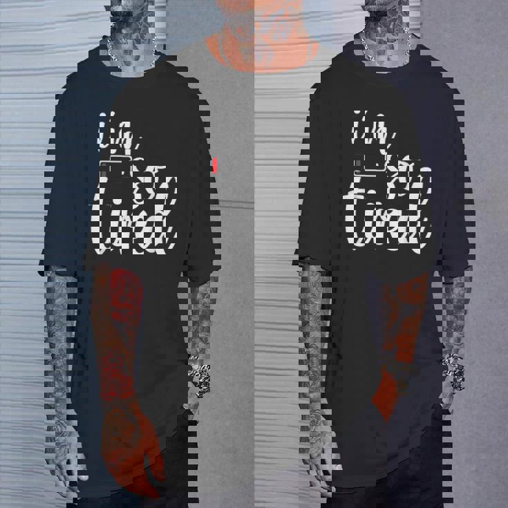 子育て とても疲れました Tシャツ 彼への贈り物