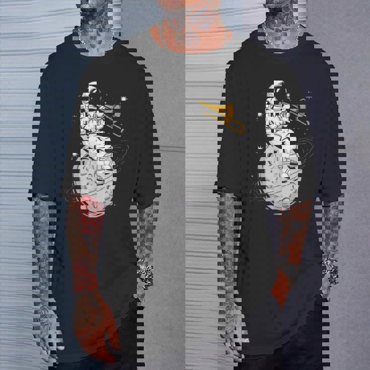 宇宙飛行士 演奏 トロンボーン 楽器 プレーヤー トロンボニス Tシャツ 彼への贈り物