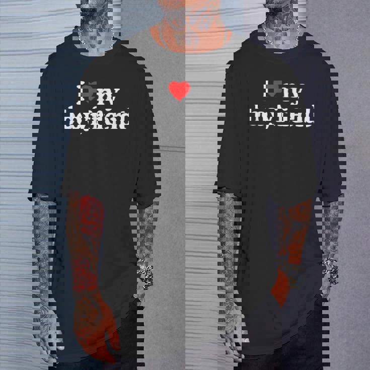 彼氏を愛してる I Love My Boyfriend Tシャツ 彼への贈り物