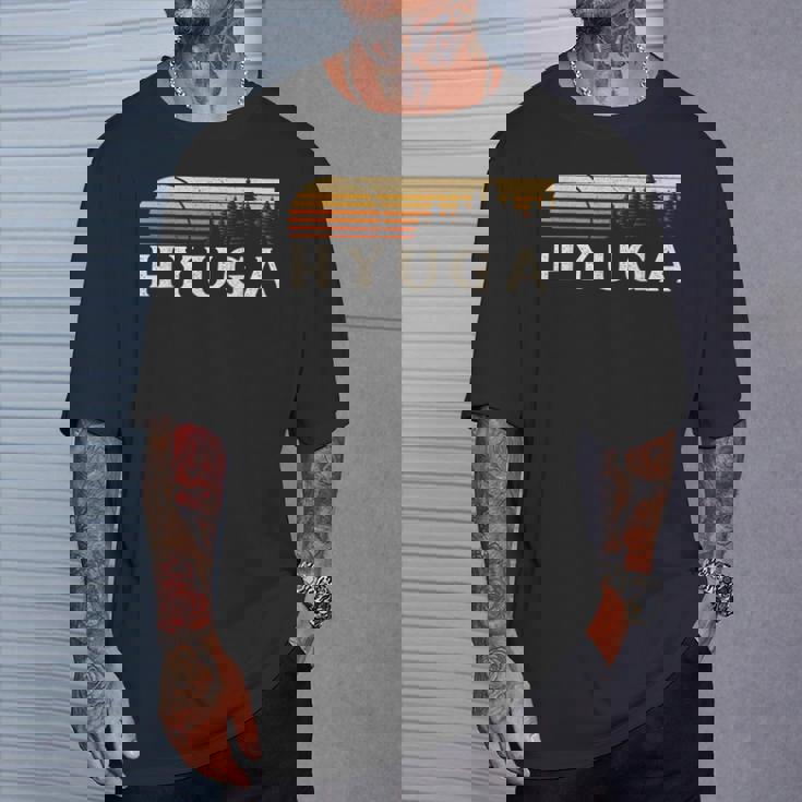 日向 日本 エバーグリーン ヴィンテージ サンセット Tシャツ 彼への贈り物