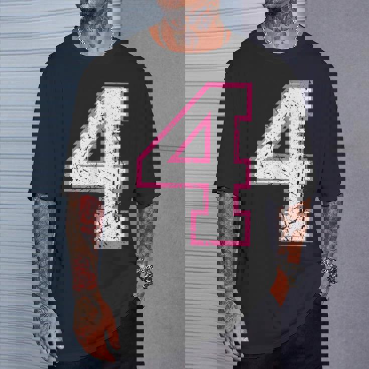 番号 4 ピンクのお気に入りの番号 Tシャツ 彼への贈り物