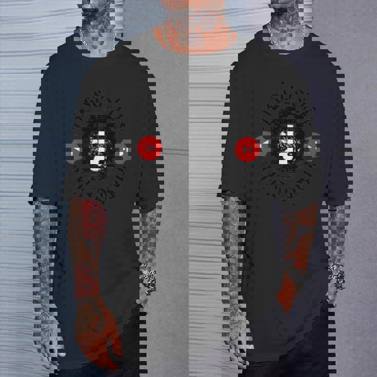 音楽好き。 Tシャツ 彼への贈り物