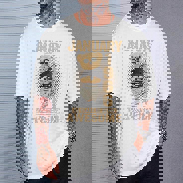 60歳 1966年1月 テディベア 60歳 誕生日 男性 女性 Tシャツ 彼への贈り物