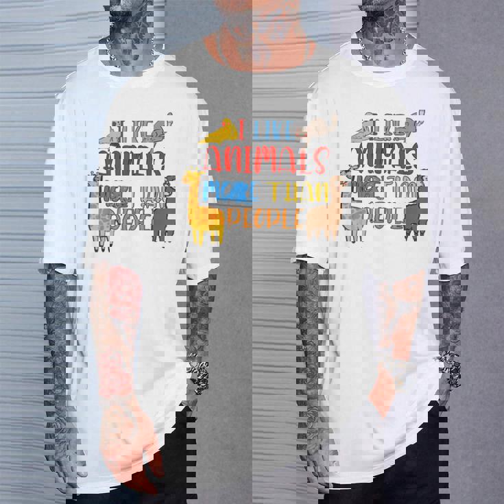 Me Gustan Los Animales Más Que Las Personas Que Amo A Los Amantes Del Bienestar Animal Camiseta unisex Regalos para él