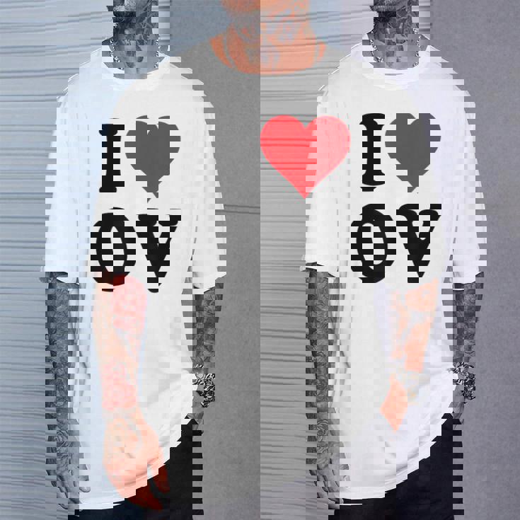 I Heart Ov Initials I Love OV First And Last Name O Tシャツ 彼への贈り物