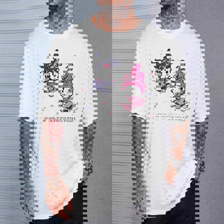 【ハロウィン特集】Usデザイン マイメロディ&クロミ 夜空 Tシャツ 彼への贈り物