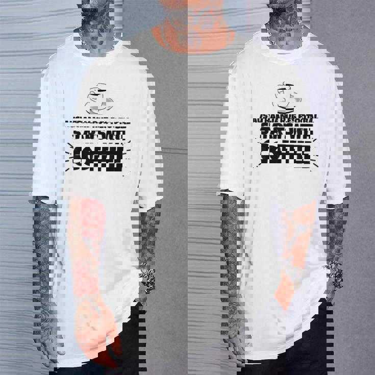 オーストラリアのルールフットボールはコーヒーから始まる Tシャツ 彼への贈り物