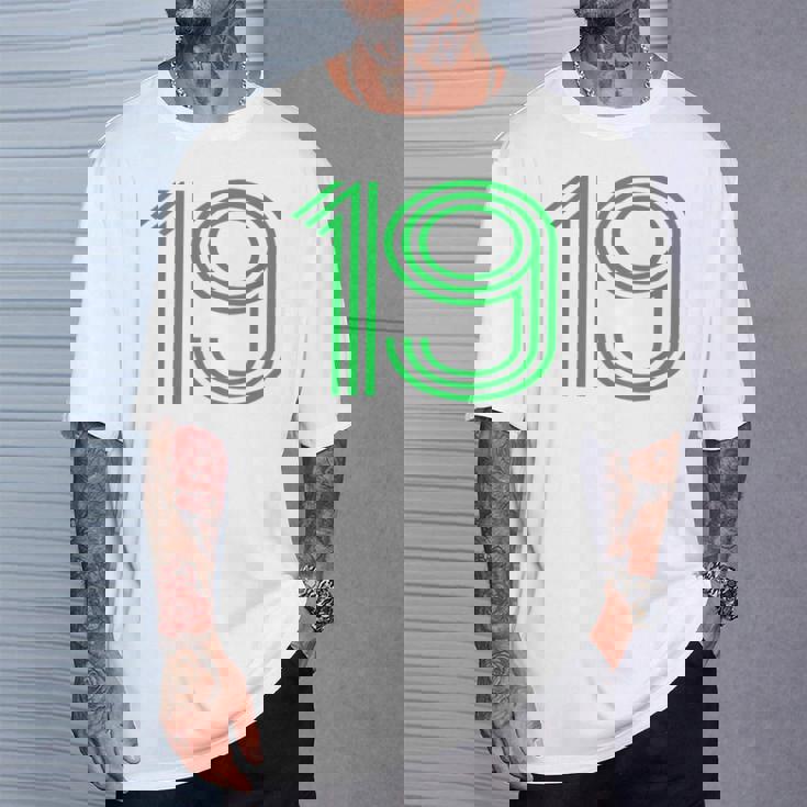 ナンバー19シャツ レトロユニフォーム ヨーロッパスタイル バックプリントジャージ Tシャツ 彼への贈り物