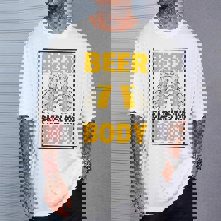 ビールがこの体を作る 面白いビール腹 Tシャツ 彼への贈り物