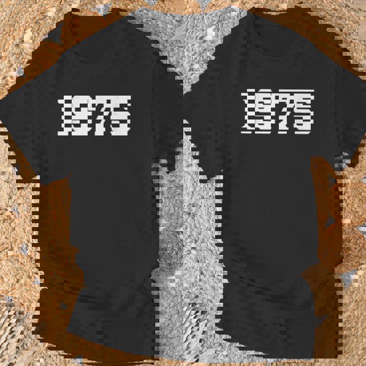 1975年生まれ 1975 誕生日 1975 Tシャツ 高齢者への贈り物